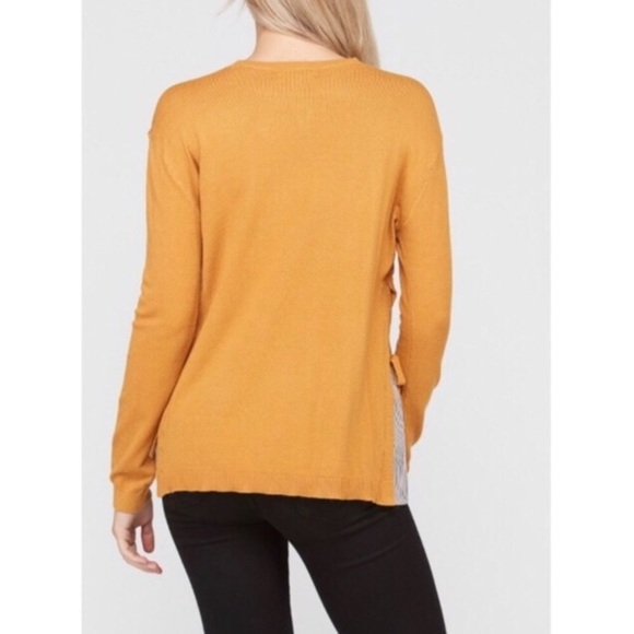 Long Sleeve Sweater - Picture 2 of 4